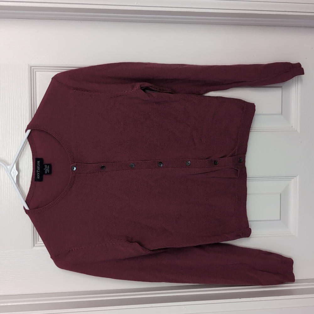 SOLD Ann Taylor sweater cardigan vintage Italian Merino Wool size S